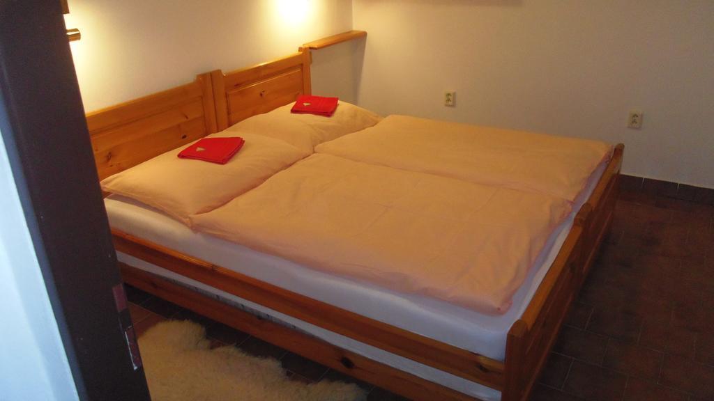 Pension Karolína Trnava Habitación foto